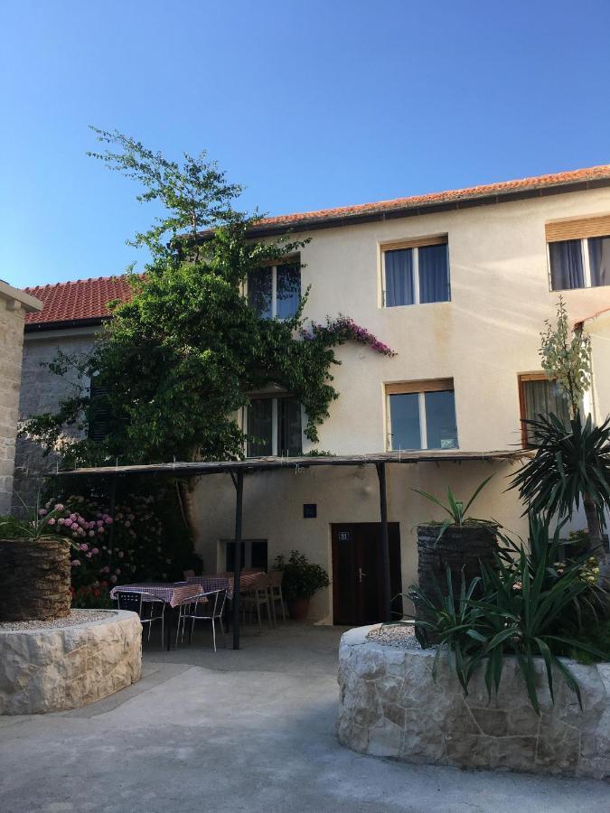 Sobe Gorana Hotel Zivogosce Exterior photo