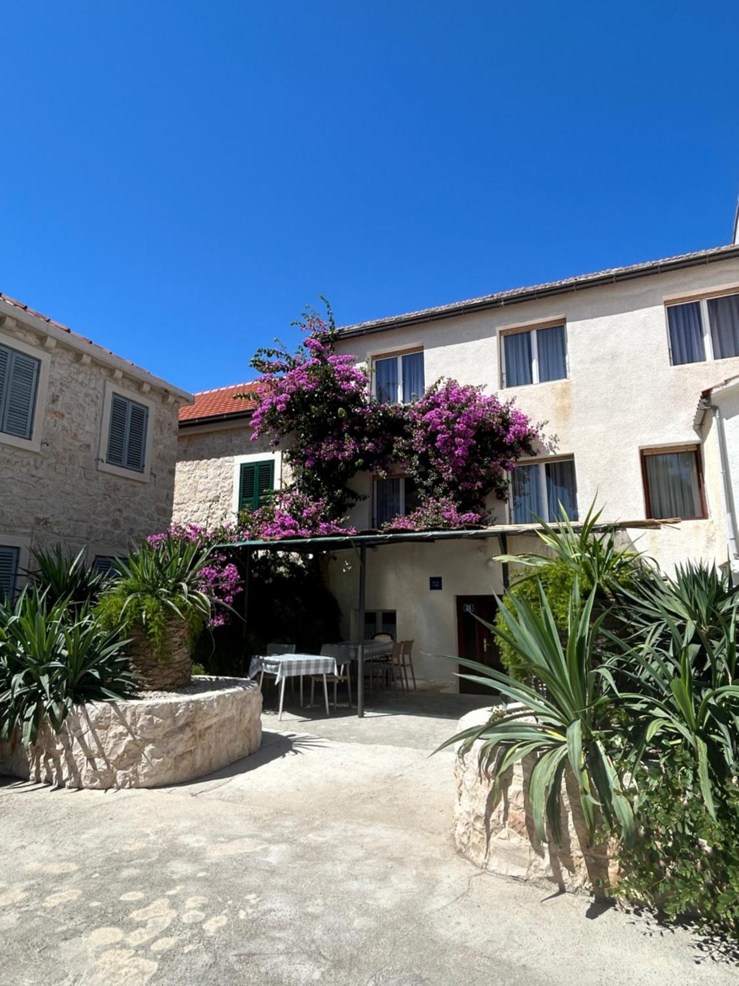 Sobe Gorana Hotel Zivogosce Exterior photo